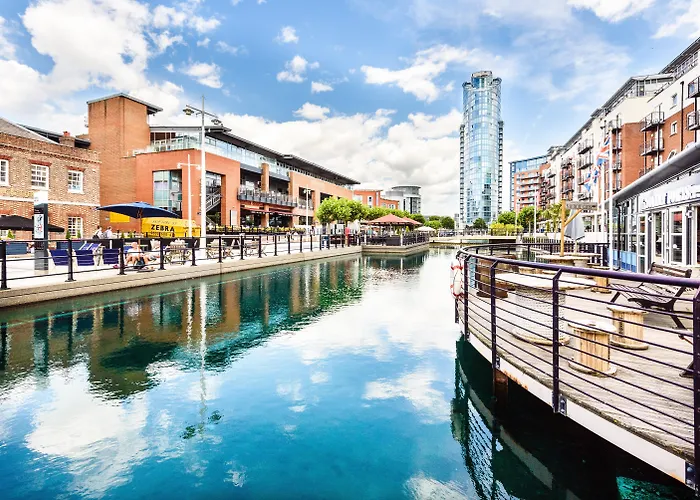 Best Hotels in Portsmouth, England