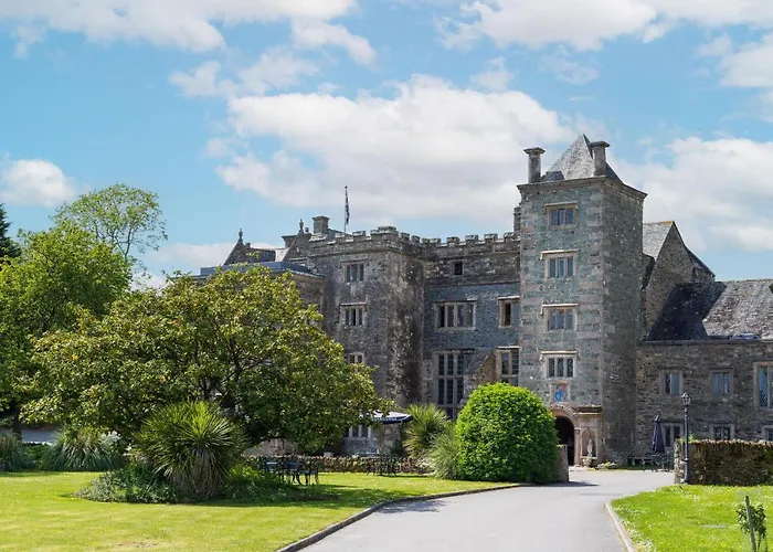 Explore the Charm of Romantic Hotels in Plymouth for a Perfect Getaway