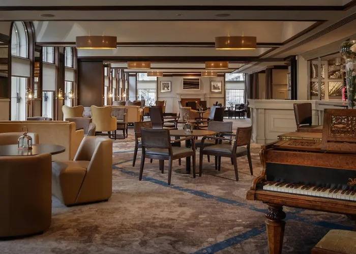 Top Hotels Near Paisley Road West in Glasgow