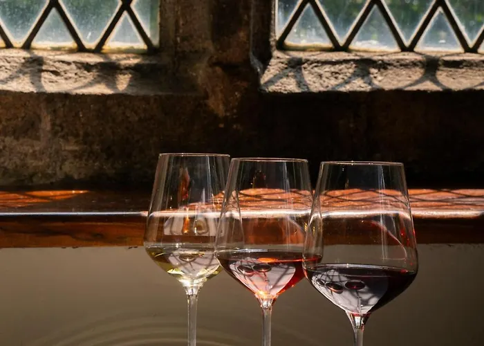 Top Romantic Hotels in Plymouth's Historic Charms