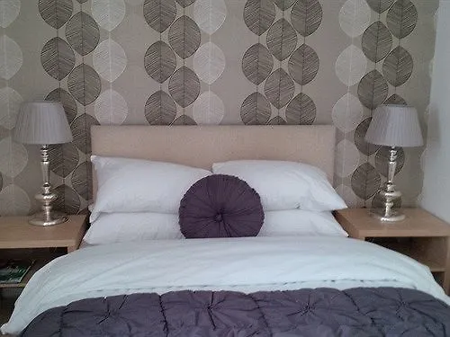 Top Hotels Near Windsor Castle's Grandeur